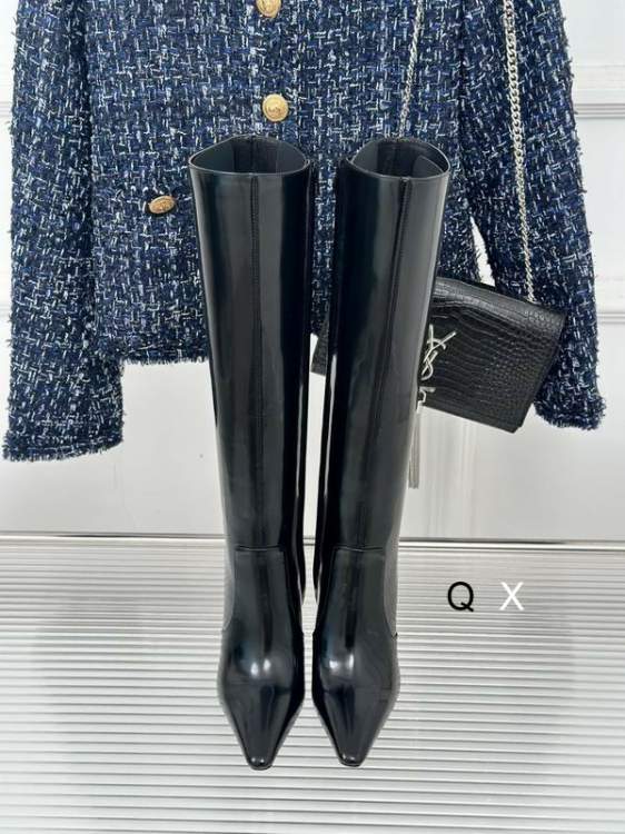 Picture of YSL Shoes _SKUYSLsz35-40JX110320519